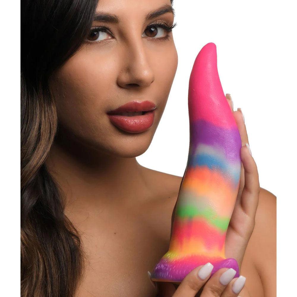 Unicorn Kiss - Unicorn Tongue - Glow-in-the-Dark - Silicone Dildo - Love It Wet