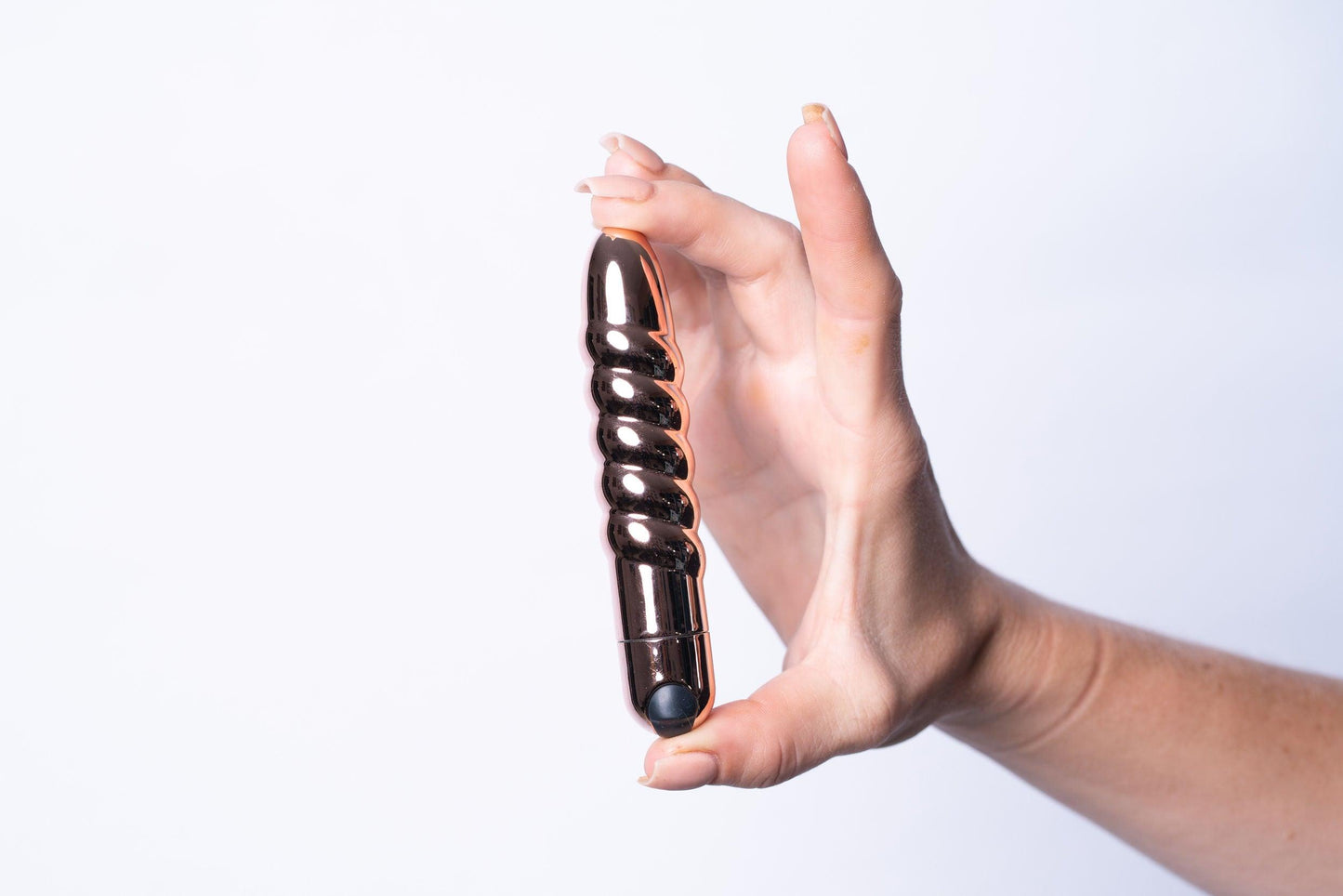 Lola 10 Function Vibrating Twisty Bullet - Rose Gold - Love It Wet