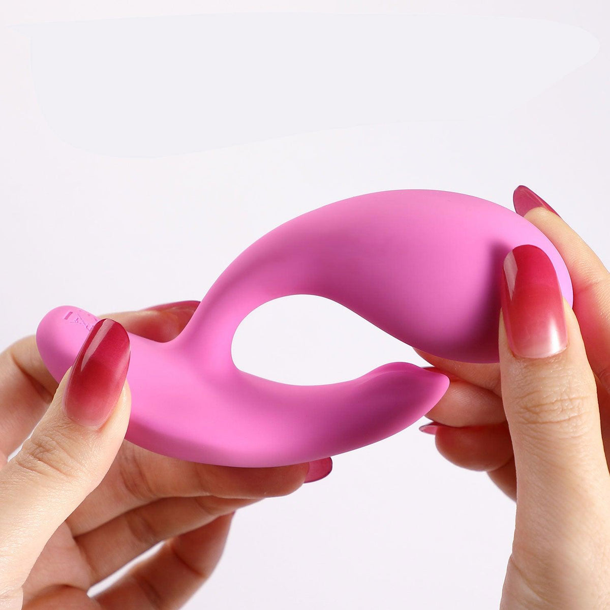 Oly 2 - App Enabled - Clit and G-Spot Vibrator - Pink - Love It Wet